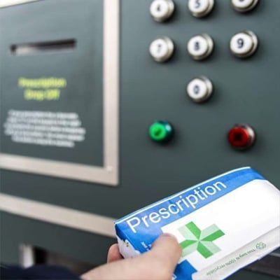 automatización hospitalaria farmacia punto recogida